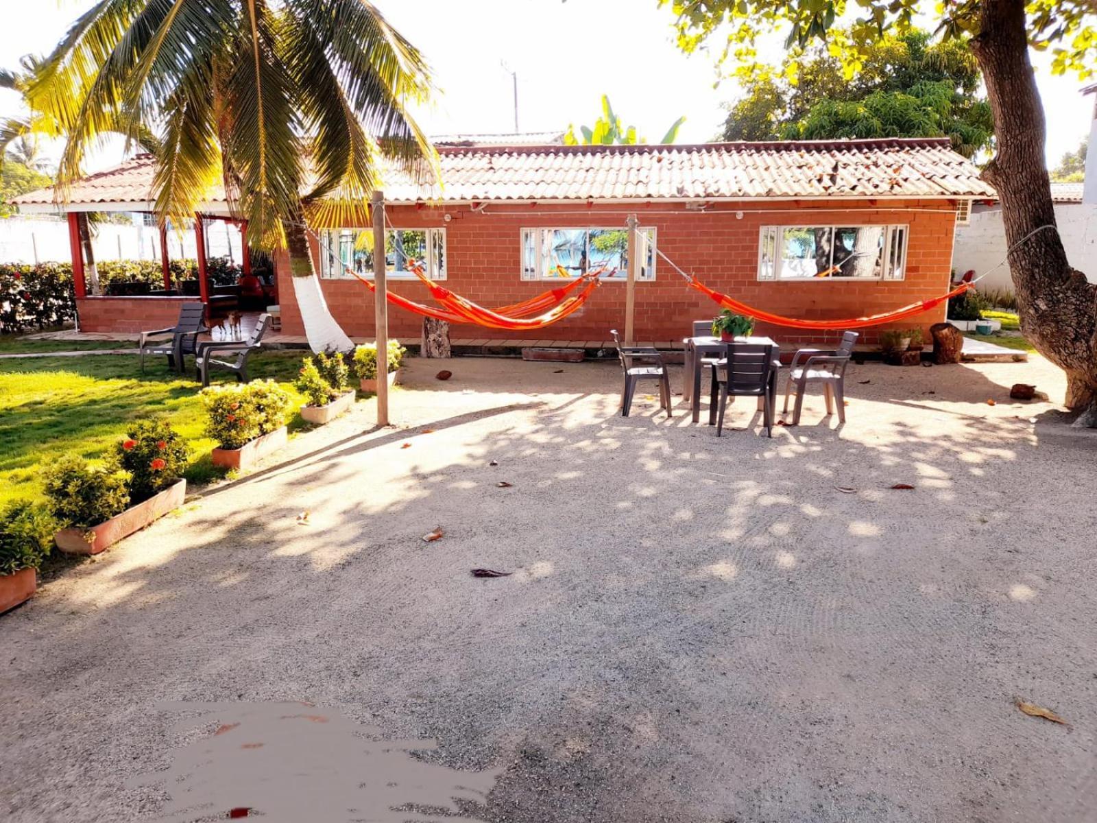 Ortimar Bed & Breakfast โตลู ภายนอก รูปภาพ